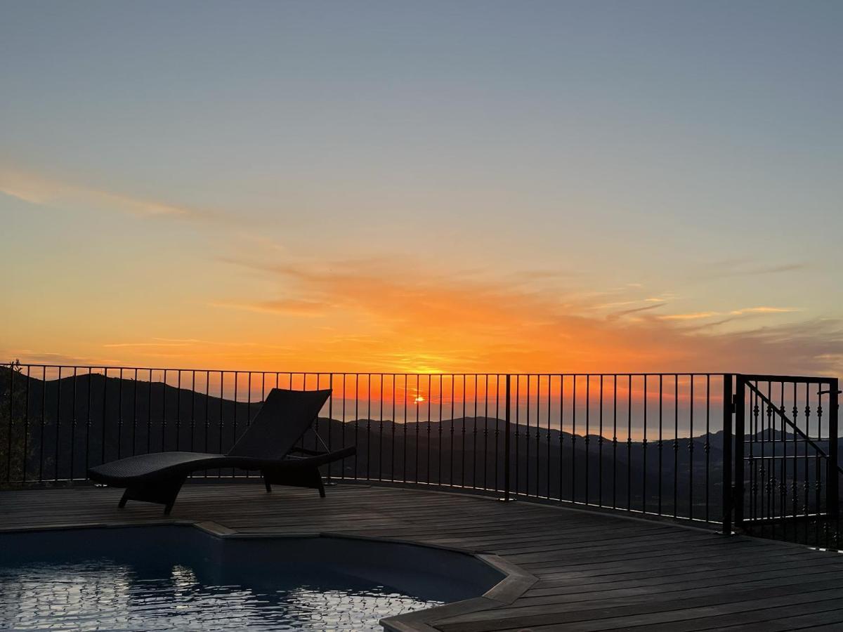 Campu Latinu Apartamento Lama Exterior foto